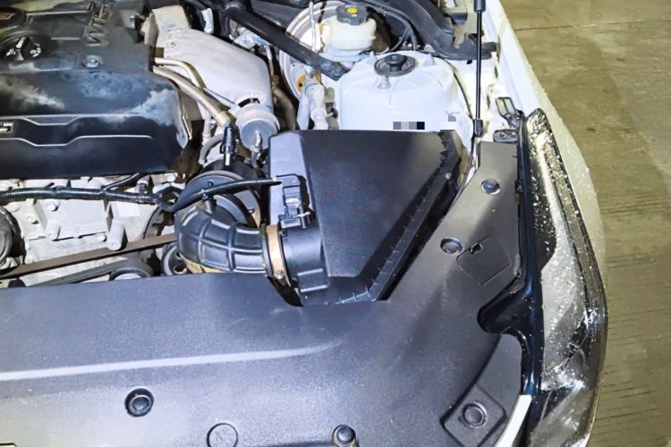 Used Cadillac ATS-L 2017 28T Fashion Edition Engine Bay Left