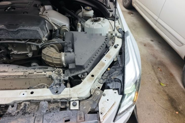 Used Cadillac ATS-L 2017 28T Tech Edition Engine Bay Left