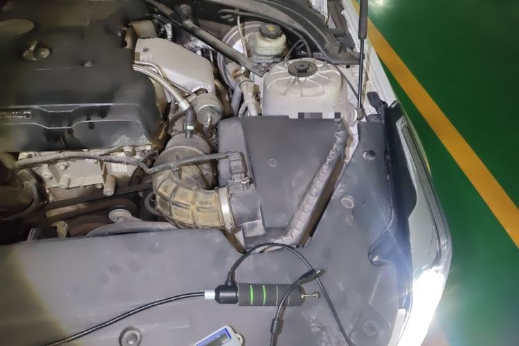 Used Cadillac ATS-L 2017 28T Tech Edition Engine Bay Left