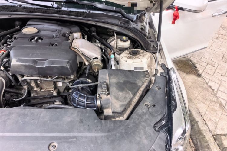 Used Cadillac ATS-L 2017 28T Fashion Edition Engine Bay Left