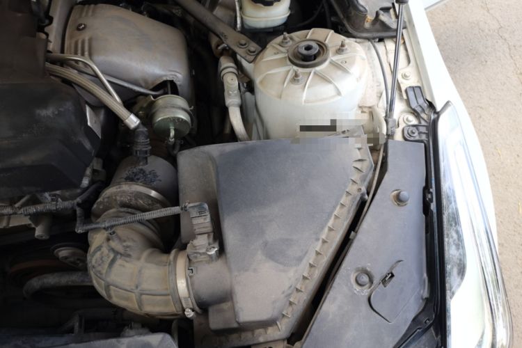 Used Cadillac ATS-L 2017 28T Fashion Edition Engine Bay Left