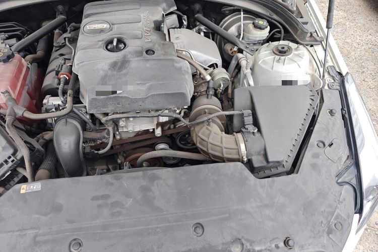 Used Cadillac ATS-L 2017 28T Tech Edition Engine Bay Left
