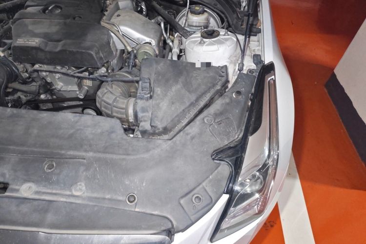 Used Cadillac ATS-L 2017 28T Tech Edition Engine Bay Left