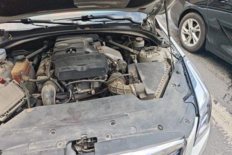 Used Cadillac ATS-L 2017 28T Tech Edition Engine Bay Left