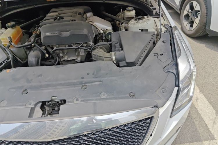Used Cadillac ATS-L 2017 28T Tech Edition Engine Bay Left