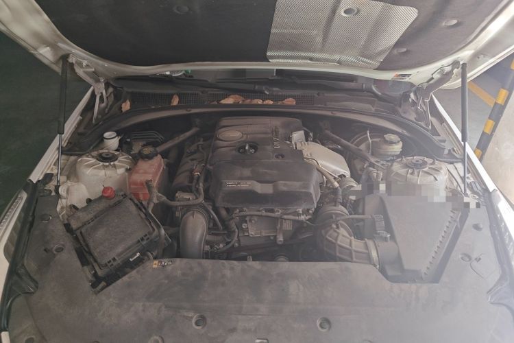 Used Cadillac ATS-L 2017 28T Tech Edition Engine Bay