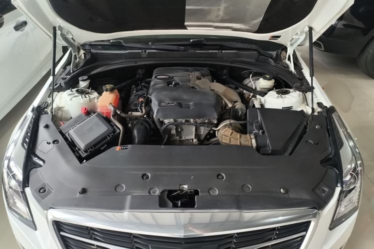 Used Cadillac ATS-L 2017 28T Tech Edition Engine Bay