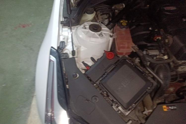 Used Cadillac ATS-L 2017 28T Fashion Edition Engine Bay Right