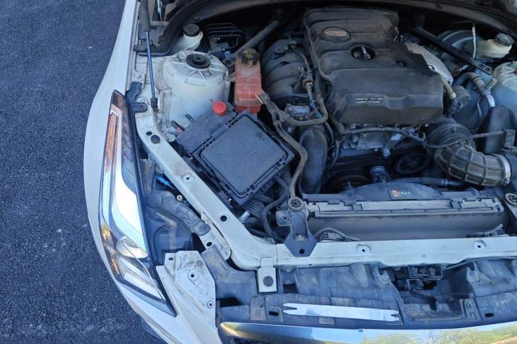 Used Cadillac ATS-L 2017 28T Tech Edition Engine Bay Right