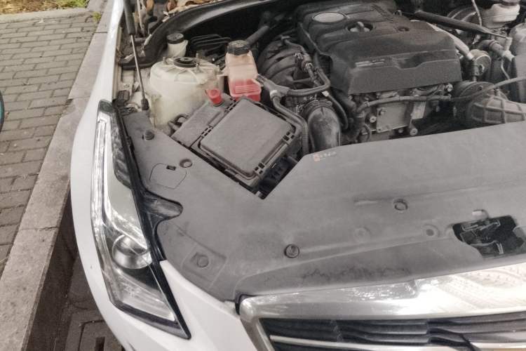 Used Cadillac ATS-L 2017 28T Fashion Edition Engine Bay Right
