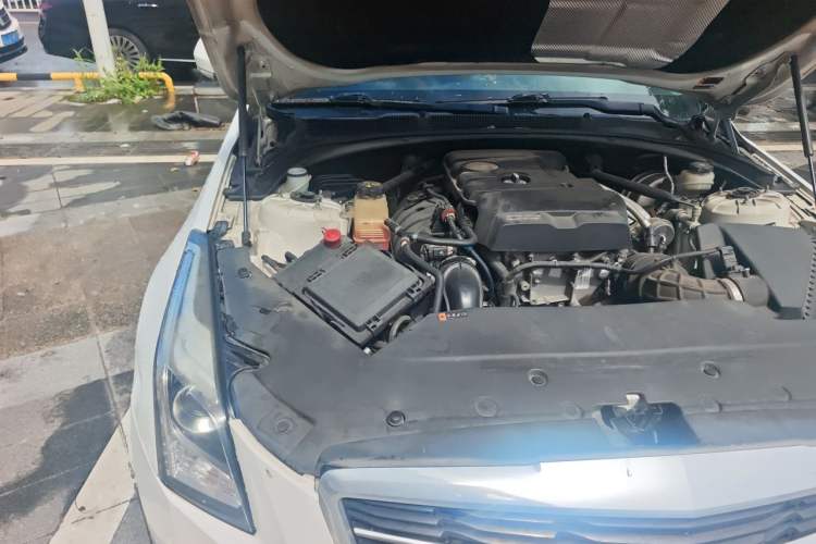 Used Cadillac ATS-L 2017 28T Tech Edition Engine Bay Right