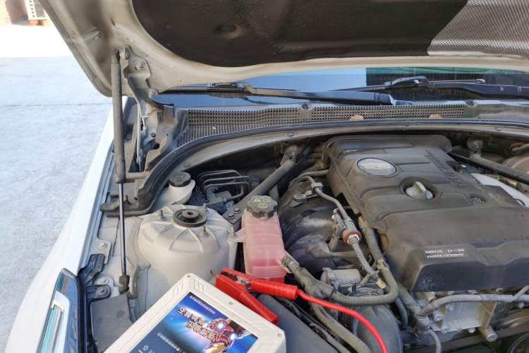 Used Cadillac ATS-L 2017 28T Fashion Edition Engine Bay Right