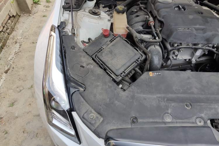 Used Cadillac ATS-L 2017 28T Fashion Edition Engine Bay Right
