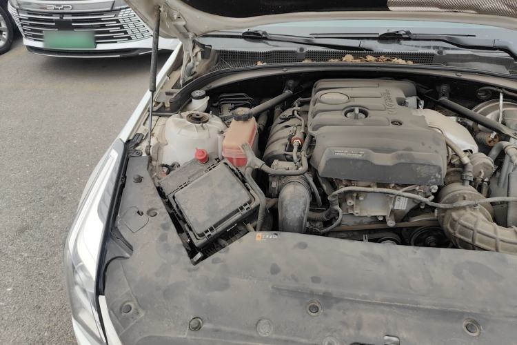 Used Cadillac ATS-L 2017 28T Tech Edition Engine Bay Right
