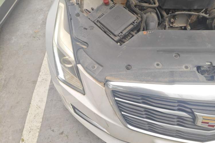 Used Cadillac ATS-L 2017 28T Tech Edition Engine Bay Right