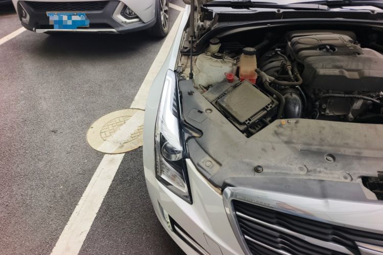 Used Cadillac ATS-L 2017 28T Tech Edition Engine Bay Right