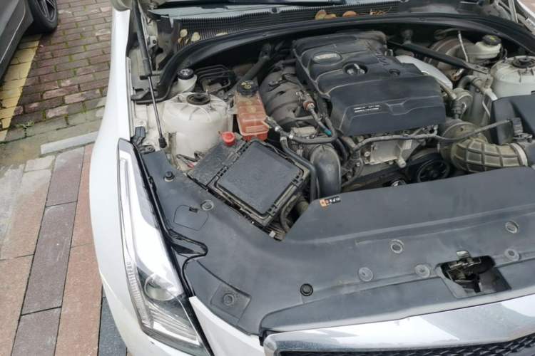 Used Cadillac ATS-L 2017 28T Tech Edition Engine Bay Right