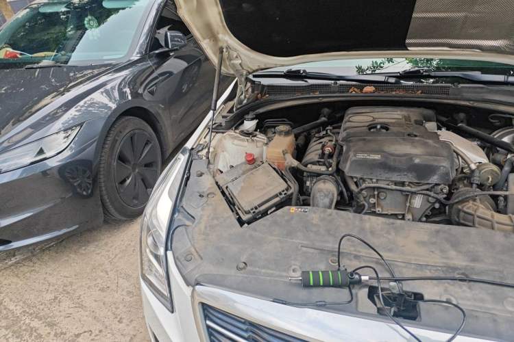Used Cadillac ATS-L 2017 28T Fashion Edition Engine Bay Right
