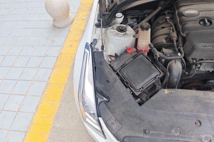Used Cadillac ATS-L 2017 28T Fashion Edition Engine Bay Right