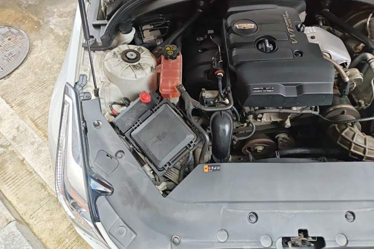 Used Cadillac ATS-L 2017 28T Tech Edition Engine Bay Right