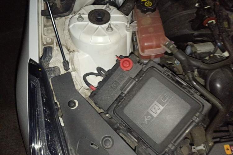 Used Cadillac ATS-L 2017 28T Fashion Edition Engine Bay Right