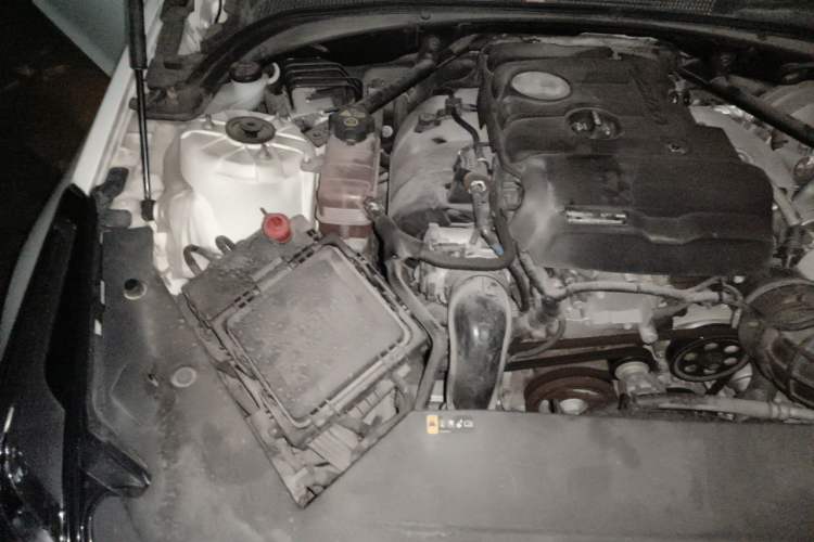 Used Cadillac ATS-L 2017 28T Fashion Edition Engine Bay Right