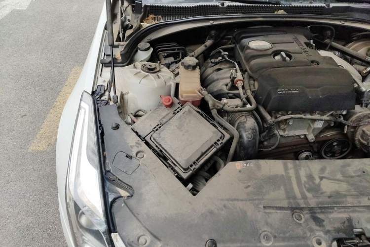 Used Cadillac ATS-L 2017 28T Fashion Edition Engine Bay Right