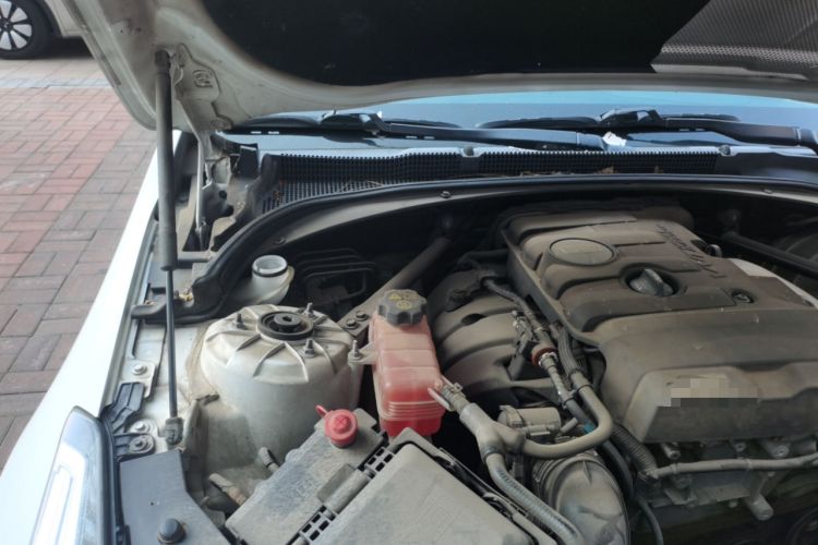 Used Cadillac ATS-L 2017 28T Fashion Edition Engine Bay Right