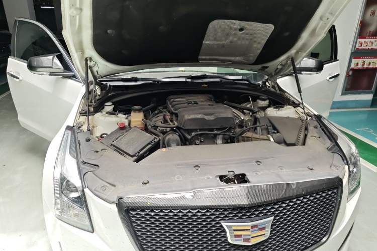 Used Cadillac ATS-L 2017 28T Tech Edition Engine Bay Right