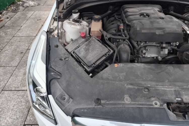 Used Cadillac ATS-L 2017 28T Fashion Edition Engine Bay Right