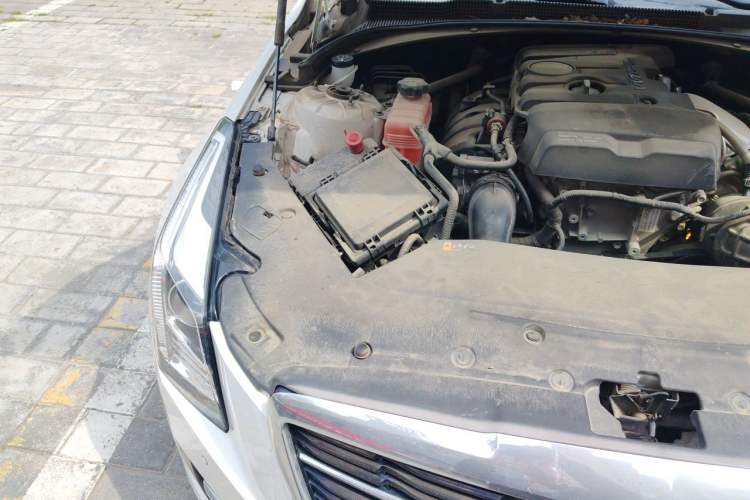 Used Cadillac ATS-L 2017 28T Tech Edition Engine Bay Right