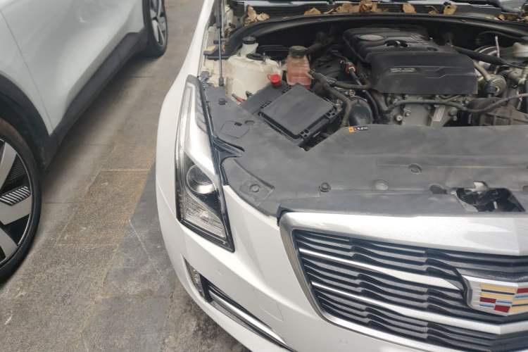 Used Cadillac ATS-L 2017 28T Tech Edition Engine Bay Right