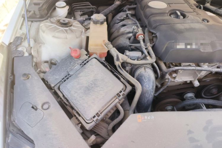 Used Cadillac ATS-L 2017 28T Tech Edition Engine Bay Right