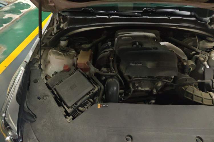 Used Cadillac ATS-L 2017 28T Luxury Model Engine Bay Right