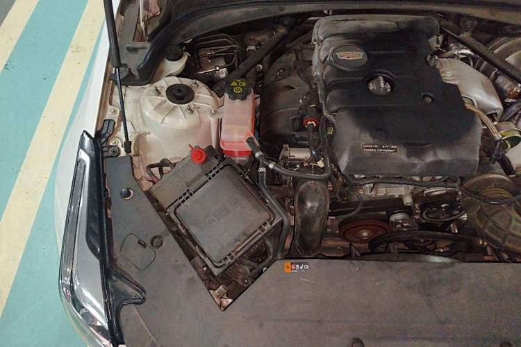 Used Cadillac ATS-L 2017 28T Fashion Edition Engine Bay Right