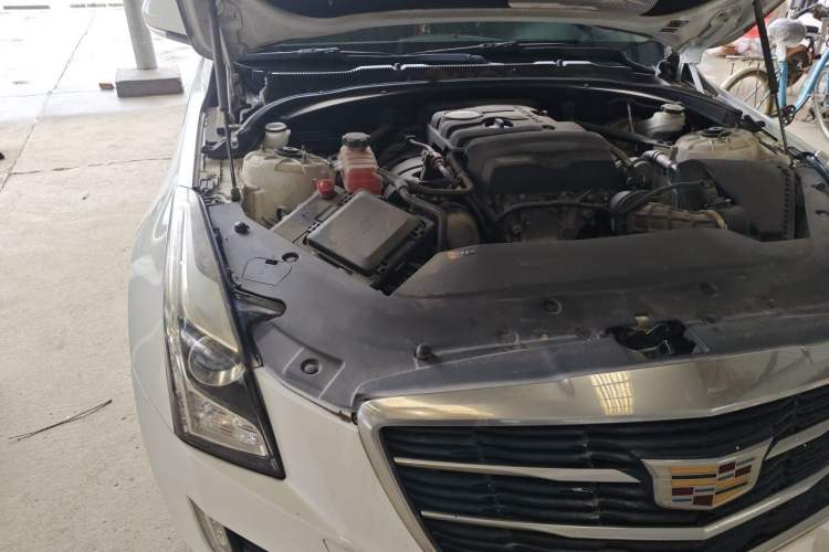 Used Cadillac ATS-L 2017 28T Tech Edition Engine Bay Right