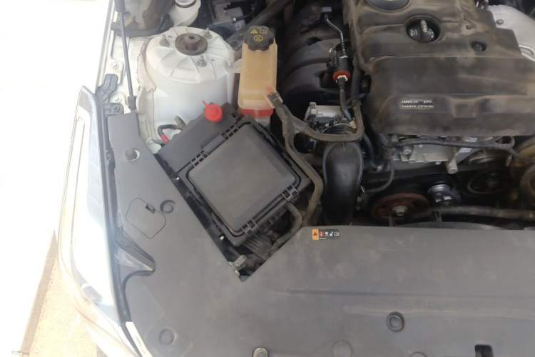 Used Cadillac ATS-L 2017 28T Fashion Edition Engine Bay Right