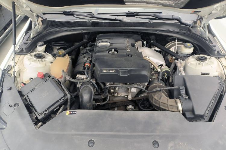 Used Cadillac ATS-L 2017 28T Tech Edition Engine Bay