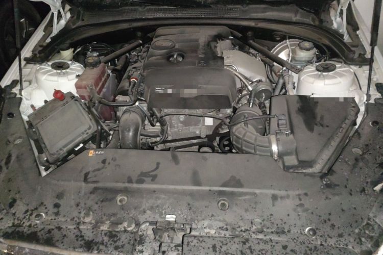 Used Cadillac ATS-L 2017 28T Tech Edition Engine Bay