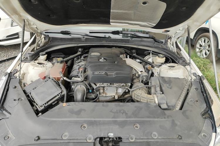Used Cadillac ATS-L 2017 28T Fashion Edition Engine Bay
