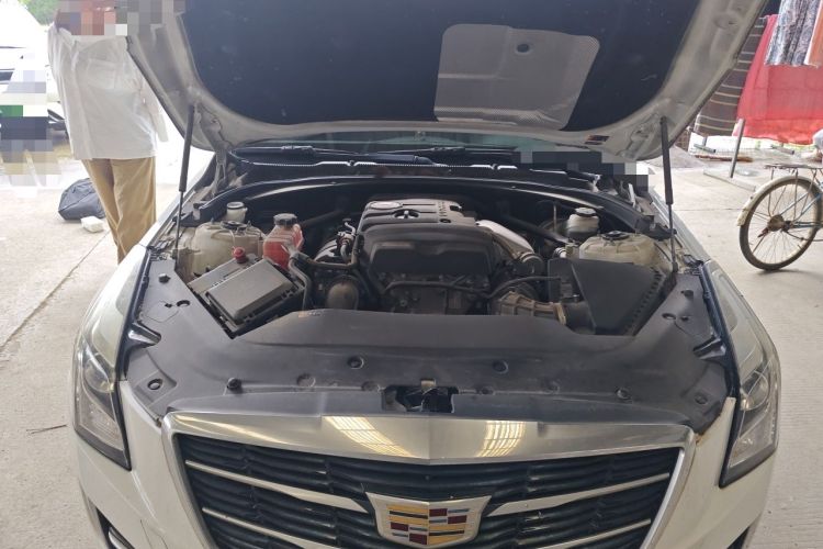 Used Cadillac ATS-L 2017 28T Tech Edition Engine Bay