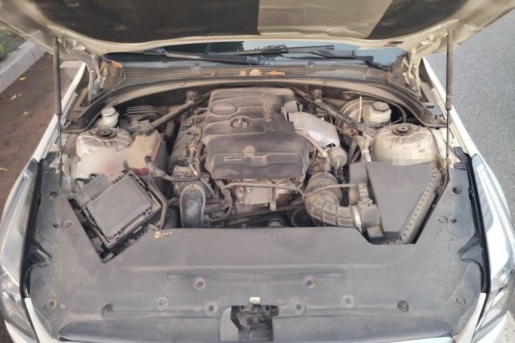 Used Cadillac ATS-L 2017 28T Tech Edition Engine Bay