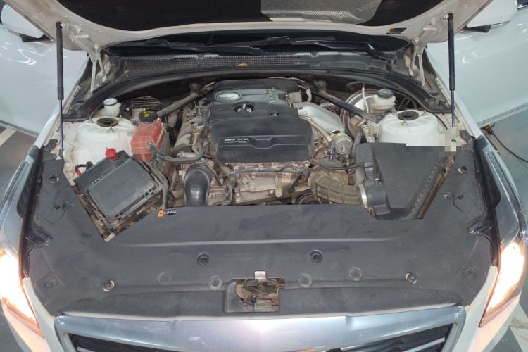 Used Cadillac ATS-L 2017 28T Fashion Edition Engine Bay