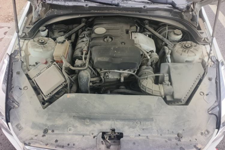 Used Cadillac ATS-L 2017 28T Tech Edition Engine Bay