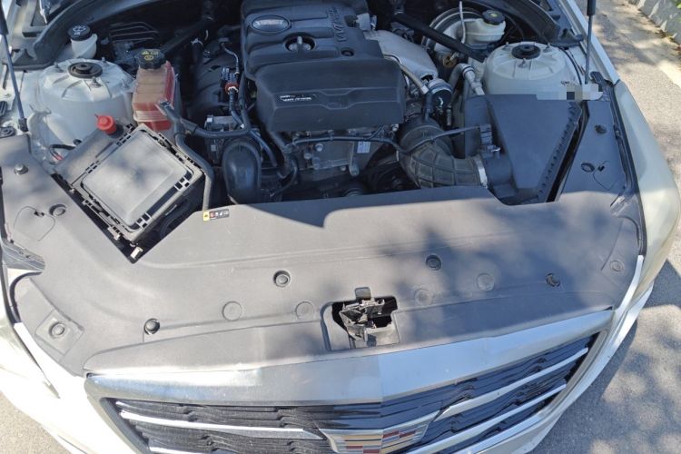 Used Cadillac ATS-L 2017 28T Fashion Edition Engine Bay