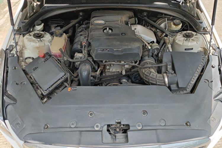 Used Cadillac ATS-L 2017 28T Tech Edition Engine Bay