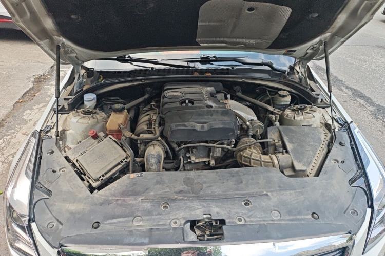 Used Cadillac ATS-L 2017 28T Tech Edition Engine Bay