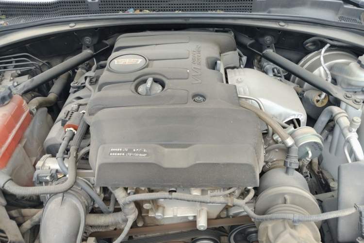Used Cadillac ATS-L 2017 28T Tech Edition Engine Bay