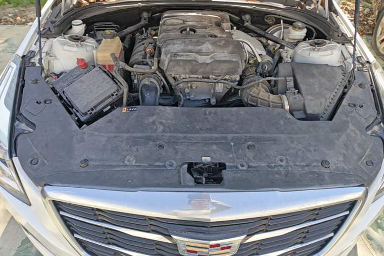 Used Cadillac ATS-L 2017 28T Fashion Edition Engine Bay