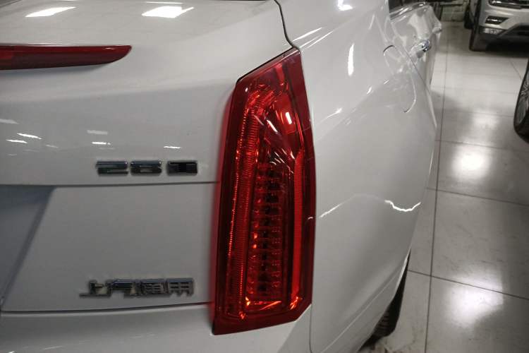 Used Cadillac ATS-L 2017 28T Fashion Edition Exterior 2